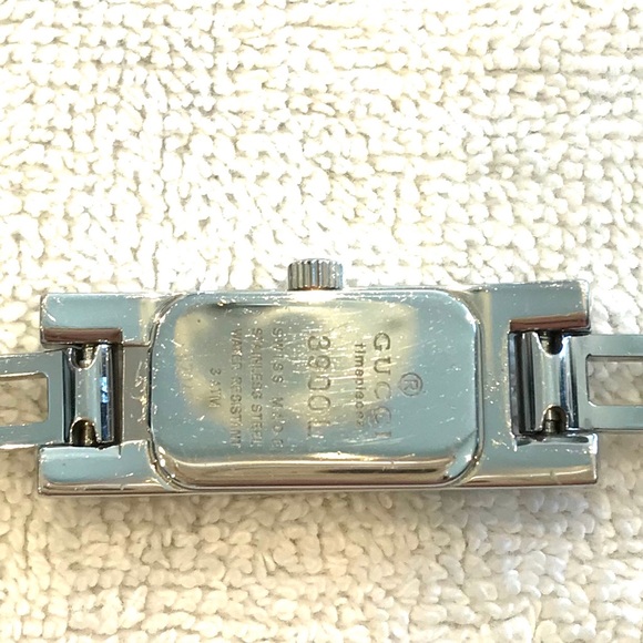 Gucci diamond watch. - Picture 7 of 9